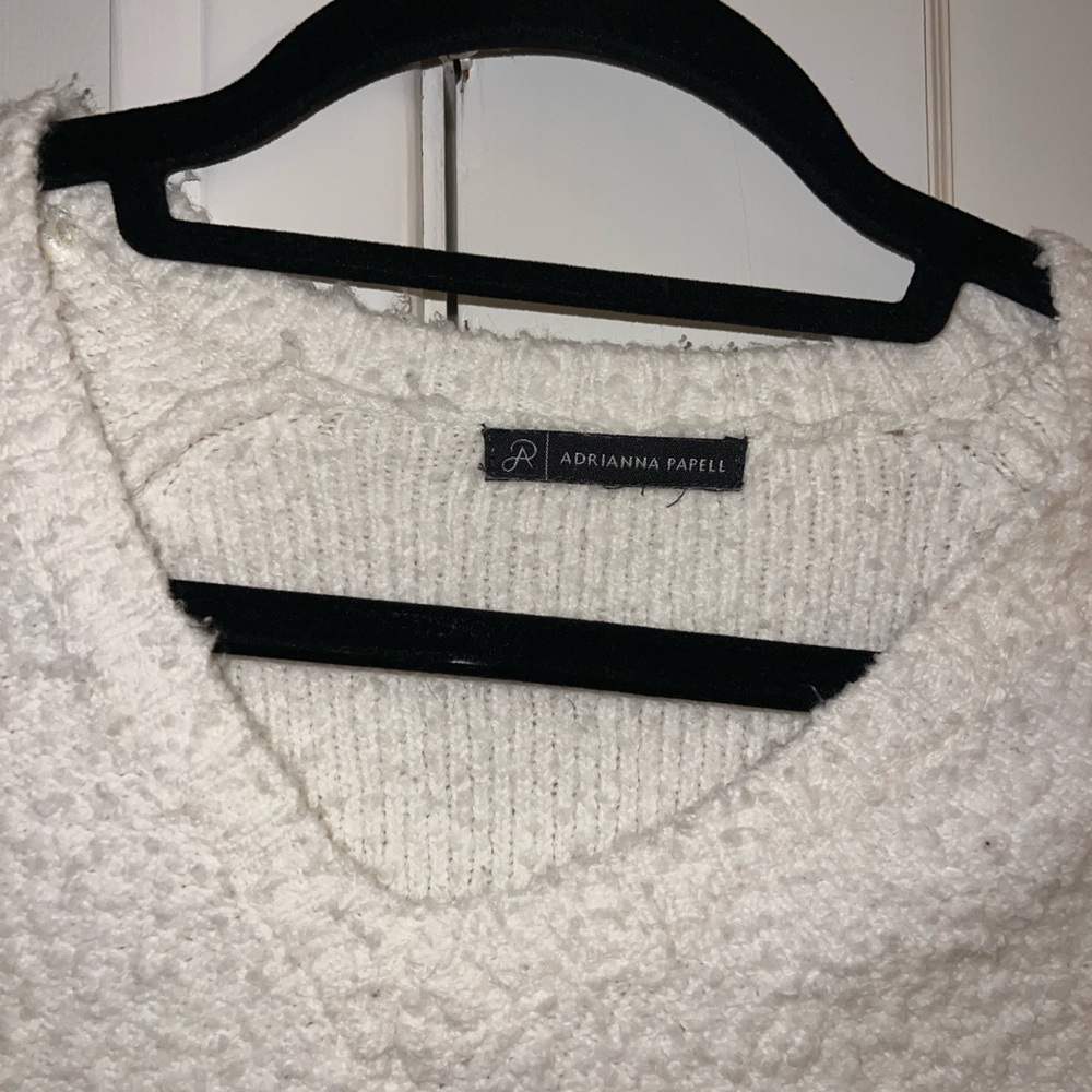 Adrianna Papell Cream V-Neck Sweater